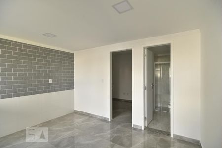 Sala e cozinha de apartamento para alugar com 1 quarto, 32m² em Vila Antonina, São Paulo