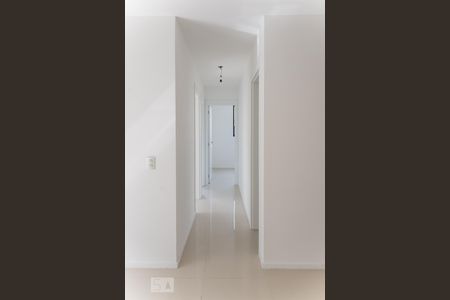 Corredor  de apartamento à venda com 3 quartos, 65m² em Andaraí, Rio de Janeiro