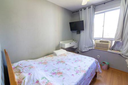 Quarto 1 de apartamento para alugar com 2 quartos, 60m² em Catumbi, Rio de Janeiro
