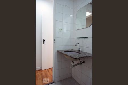 Banheiro suíte de apartamento à venda com 2 quartos, 60m² em Vila Regente Feijó, São Paulo