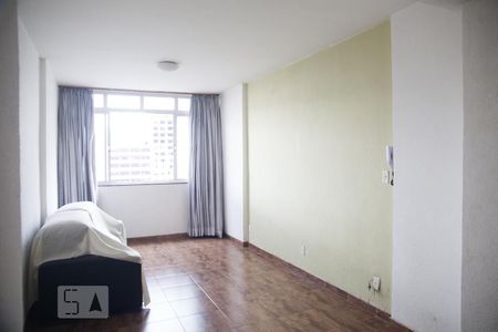 Sala de apartamento para alugar com 2 quartos, 80m² em Centro, São Paulo