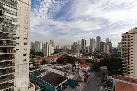 Sacada - Vista de apartamento para alugar com 1 quarto, 37m² em Brooklin Paulista, São Paulo
