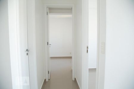 Corredor de apartamento para alugar com 2 quartos, 46m² em Liberdade, São Paulo