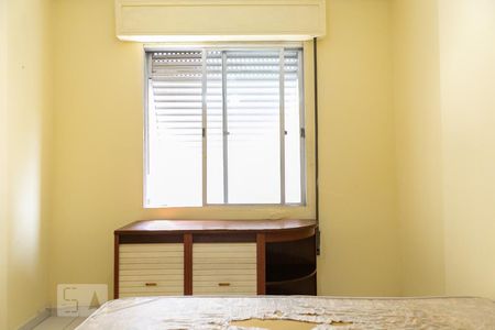 Quarto de apartamento para alugar com 2 quartos, 113m² em Boqueirão, Santos