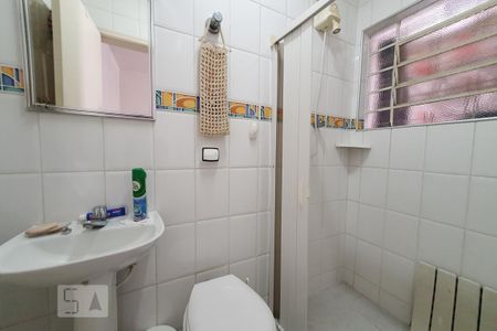 Casa à venda com 440m², 4 quartos e 3 vagas Casa à venda com 440m², 4 quartos e 3 vagasBanheiro 3