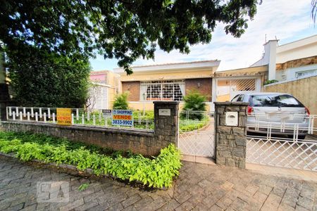 Casa à venda com 440m², 4 quartos e 3 vagas