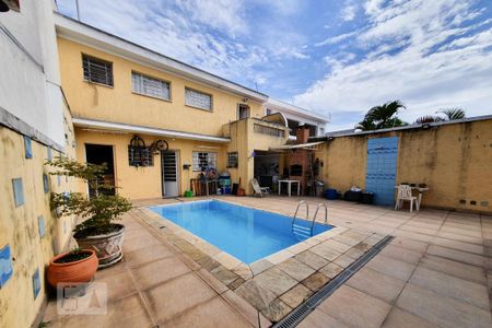Casa à venda com 440m², 4 quartos e 3 vagas