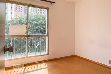 Quarto de kitnet/studio para alugar com 1 quarto, 44m² em Centro, Campinas