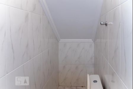 Lavabo de casa de condomínio para alugar com 2 quartos, 60m² em Parada Xv de Novembro, São Paulo