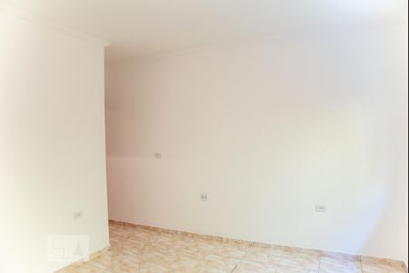 Sala de casa de condomínio para alugar com 2 quartos, 60m² em Parada Xv de Novembro, São Paulo