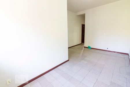 Sala de apartamento para alugar com 2 quartos, 60m² em Vila Isabel, Rio de Janeiro