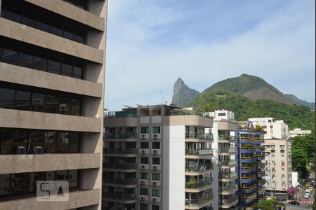 Vista de kitnet/studio para alugar com 1 quarto, 45m² em Botafogo, Rio de Janeiro