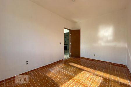 Quarto 1 de casa para alugar com 3 quartos, 80m² em Vila da Penha, Rio de Janeiro