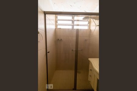 Banheiro de apartamento para alugar com 2 quartos, 71m² em Centro, Santo André