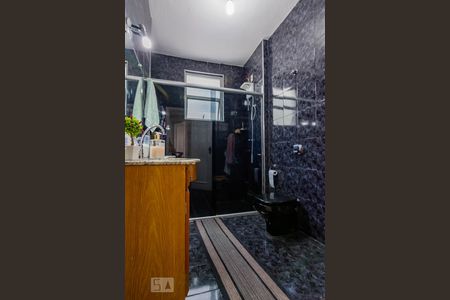 Banheiro Social de apartamento à venda com 2 quartos, 84m² em Centro, Belo Horizonte