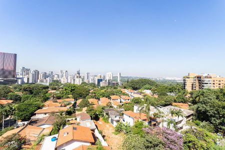 Vista de apartamento à venda com 3 quartos, 205m² em Vila Madalena, São Paulo