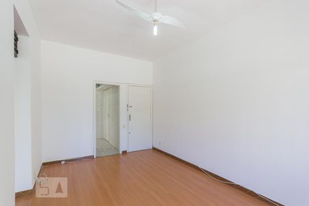 Sala de apartamento à venda com 2 quartos, 70m² em Anil, Rio de Janeiro