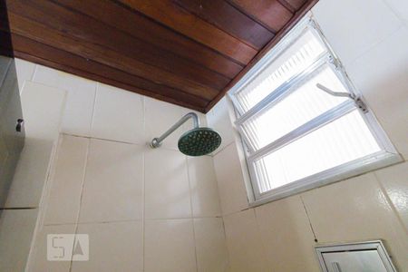 Chuveiro de apartamento à venda com 2 quartos, 70m² em Anil, Rio de Janeiro