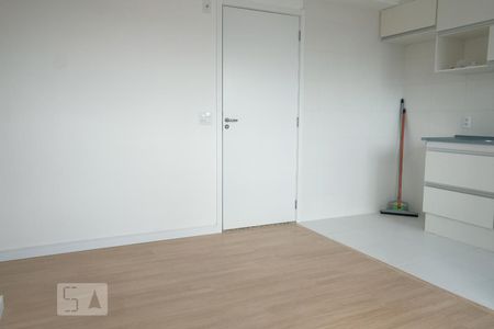 Sala de apartamento para alugar com 2 quartos, 41m² em Itaquera, São Paulo