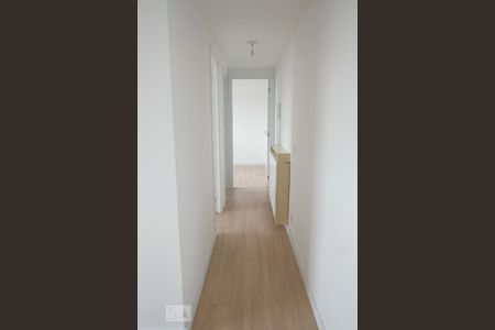 Corredor de apartamento para alugar com 2 quartos, 41m² em Itaquera, São Paulo