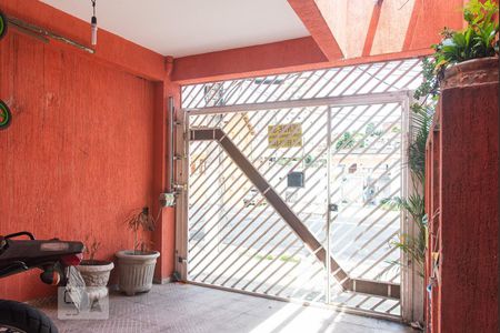 Casa à venda com 175m², 2 quartos e 1 vaga Casa à venda com 175m², 2 quartos e 1 vagaGaragem