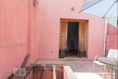 Casa à venda com 175m², 2 quartos e 1 vaga Casa à venda com 175m², 2 quartos e 1 vagaÁrea comum