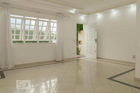Sala de casa de condomínio para alugar com 3 quartos, 120m² em Vila Parque Jabaquara, São Paulo