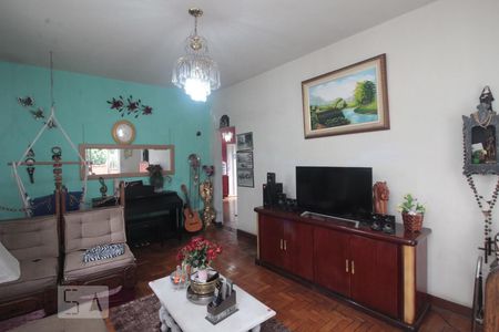 Sala de casa à venda com 5 quartos, 270m² em Barroca, Belo Horizonte