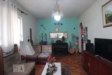 Sala de casa à venda com 5 quartos, 270m² em Barroca, Belo Horizonte