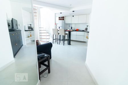 Sala de apartamento para alugar com 1 quarto, 50m² em Vila Nova Conceição, São Paulo