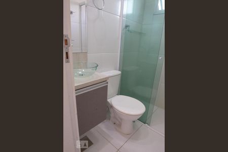 Banheiro de apartamento para alugar com 1 quarto, 20m² em Igara, Canoas