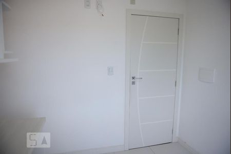 Cozinha de apartamento para alugar com 1 quarto, 20m² em Igara, Canoas