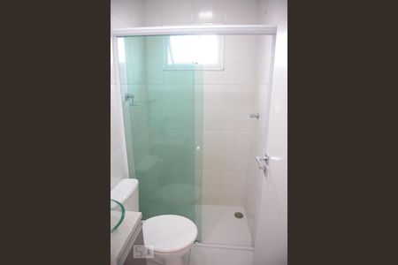 Banheiro de apartamento para alugar com 1 quarto, 20m² em Igara, Canoas