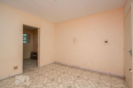 Sala de apartamento para alugar com 1 quarto, 46m² em Humaitá, Porto Alegre