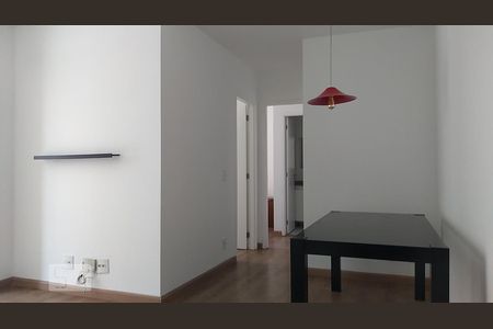 Sala de apartamento para alugar com 2 quartos, 58m² em Bom Retiro, São Paulo