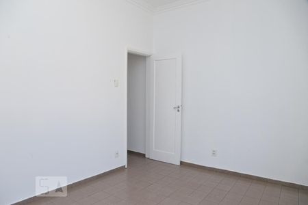 Quarto 1 de casa para alugar com 3 quartos, 140m² em São Cristóvão, Rio de Janeiro