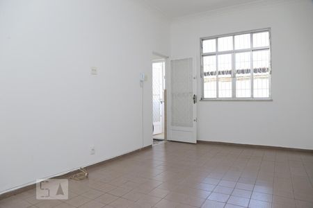 Sala de casa para alugar com 3 quartos, 140m² em São Cristóvão, Rio de Janeiro