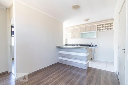 Sala de apartamento à venda com 3 quartos, 51m² em Mário Quintana, Porto Alegre