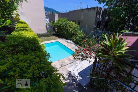 Casa à venda com 600m², 7 quartos e 6 vagas Casa à venda com 600m², 7 quartos e 6 vagasPisci