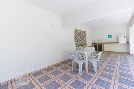 Casa à venda com 600m², 7 quartos e 6 vagas Casa à venda com 600m², 7 quartos e 6 vagasÁrea externa - Cobertura