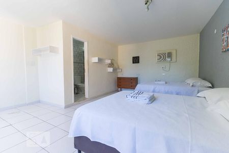 Casa à venda com 600m², 7 quartos e 6 vagas Casa à venda com 600m², 7 quartos e 6 vagasSuíte 3 - Cobertura