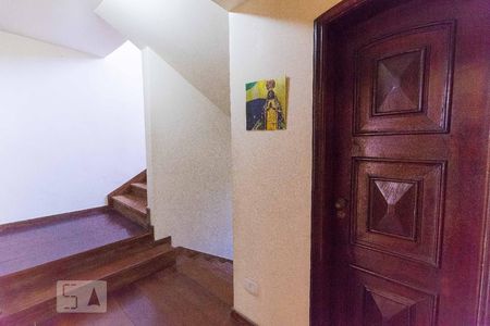 Casa à venda com 600m², 7 quartos e 6 vagas Casa à venda com 600m², 7 quartos e 6 vagasCorredor