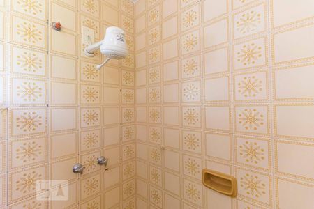 Casa à venda com 600m², 7 quartos e 6 vagas Casa à venda com 600m², 7 quartos e 6 vagasBanheiro da Suíte 2 - Chuveiro a gás