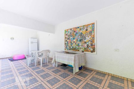 Casa à venda com 600m², 7 quartos e 6 vagas Casa à venda com 600m², 7 quartos e 6 vagasÁrea externa