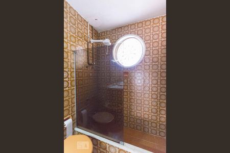 Casa à venda com 600m², 7 quartos e 6 vagas Casa à venda com 600m², 7 quartos e 6 vagasBanheiro Social