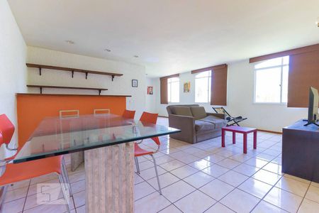 Casa à venda com 600m², 7 quartos e 6 vagas Casa à venda com 600m², 7 quartos e 6 vagasSala - Cobertura