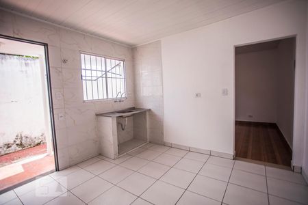 Sala/Cozinha de kitnet/studio para alugar com 1 quarto, 35m² em Vila Guarani (zona Sul), São Paulo