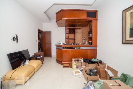 Sala de casa à venda com 4 quartos, 320m² em Itapoã, Belo Horizonte