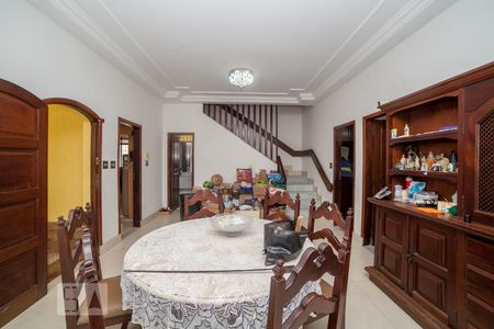 Sala de casa à venda com 4 quartos, 320m² em Itapoã, Belo Horizonte