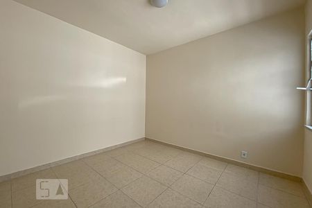 Quarto 1 de apartamento para alugar com 2 quartos, 100m² em Vila da Penha, Rio de Janeiro